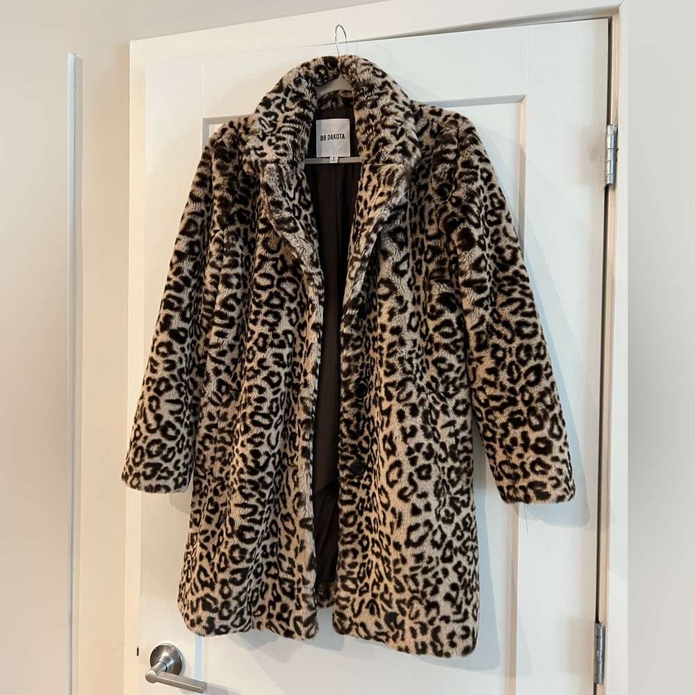 BB Dakota Leopard Faux Fur Coat